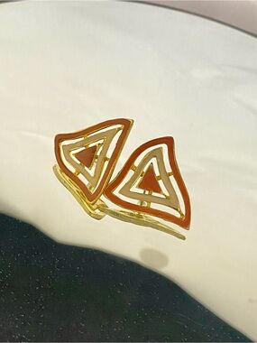 80s vintage Gold and Orange Triangular Enamel Earrings